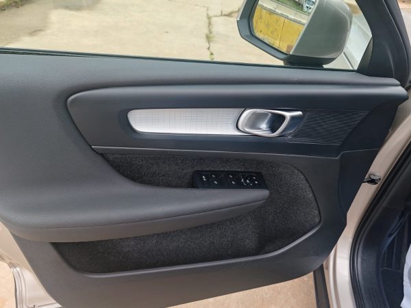 08ea2810-39c7-4fb6-a67b-9c836cbe5d1f